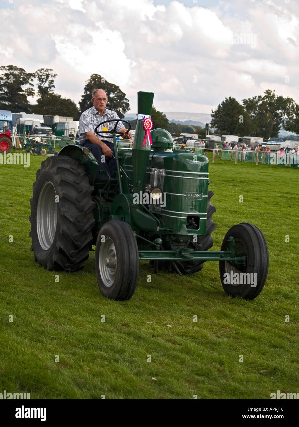 Ein 1949 Serie 3 Feldmarschall Oldtimer-Traktor in landwirtschaftliche Stokesley show 2006 Stockfoto