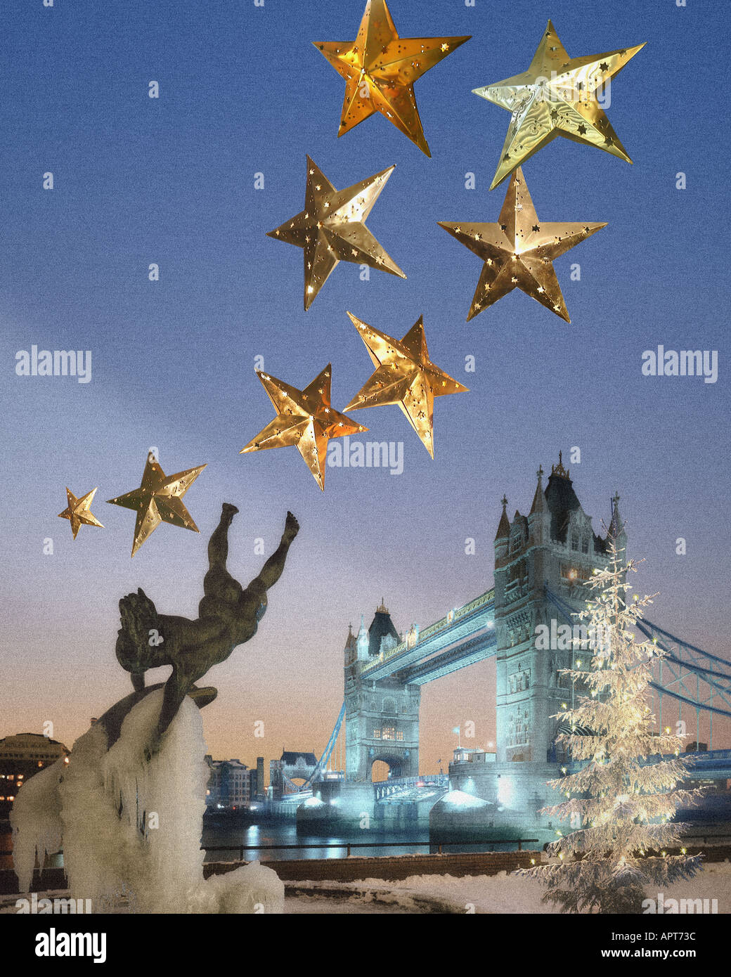 GB - LONDON: Weihnachtszeit an der Tower Bridge Stockfoto