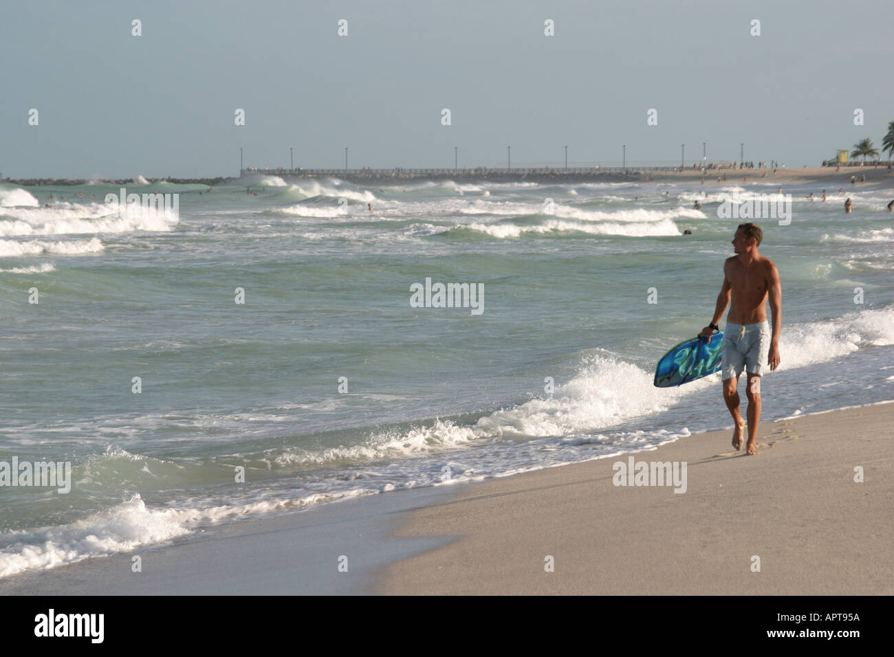 Miami Beach Florida, Atlantikküste, Küste, Küste, Küste, Küste, Küste, Surfen zwischen Wetter, Windsurf Frances Feeder Bands, Besucher reisen Stockfoto