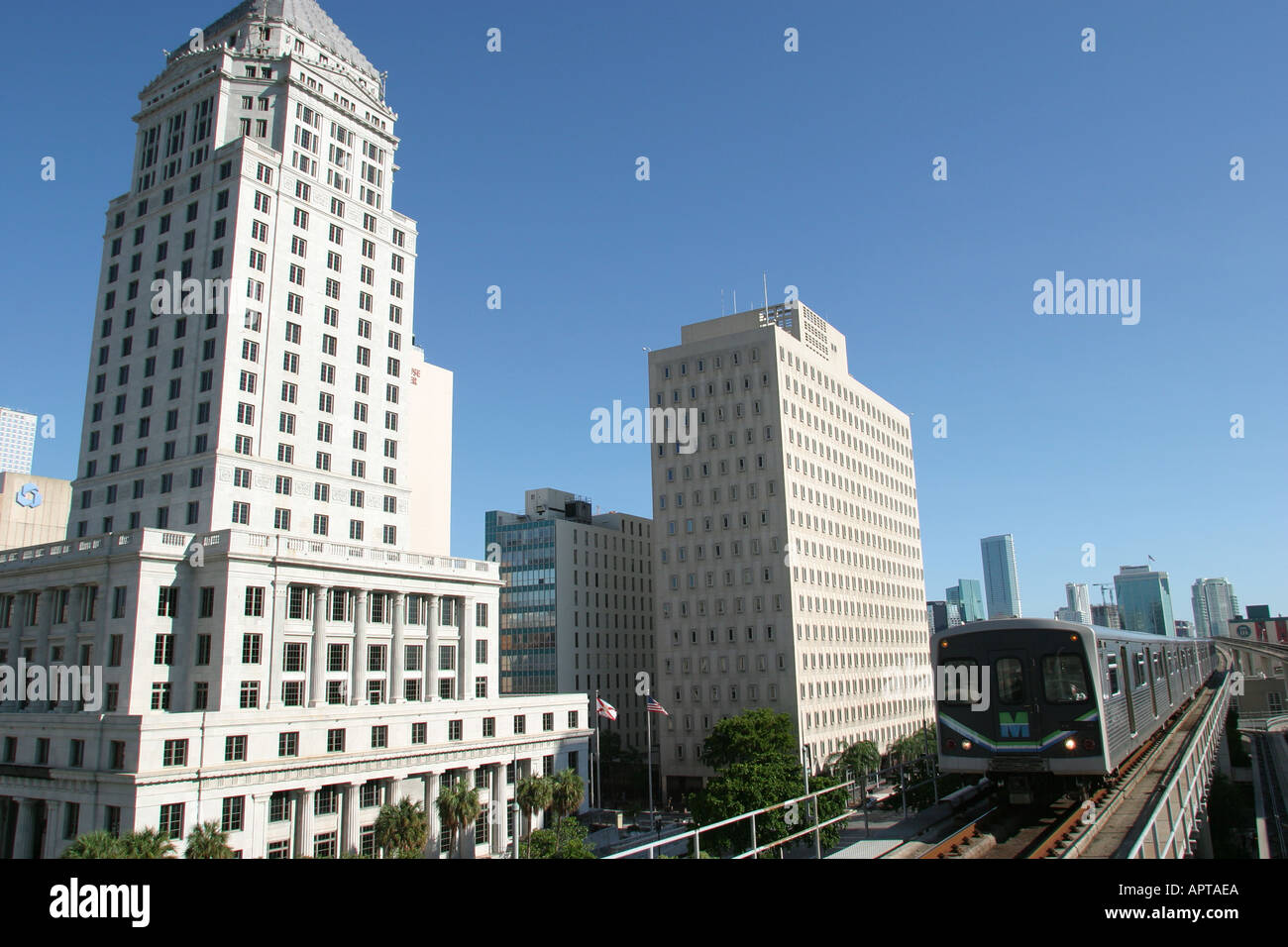 Miami Florida, Gerichtsgebäude, Justiz, Urteil, Urteil, Gesetz, Bundesgebäude, Metrorail, Besucher reisen Reise touristischer Tourismus Wahrzeichen Cu Stockfoto