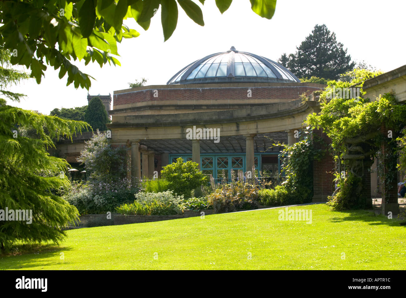 Der Sonne-Pavillons Valley Gardens Harrogate Yorkshire Stockfoto