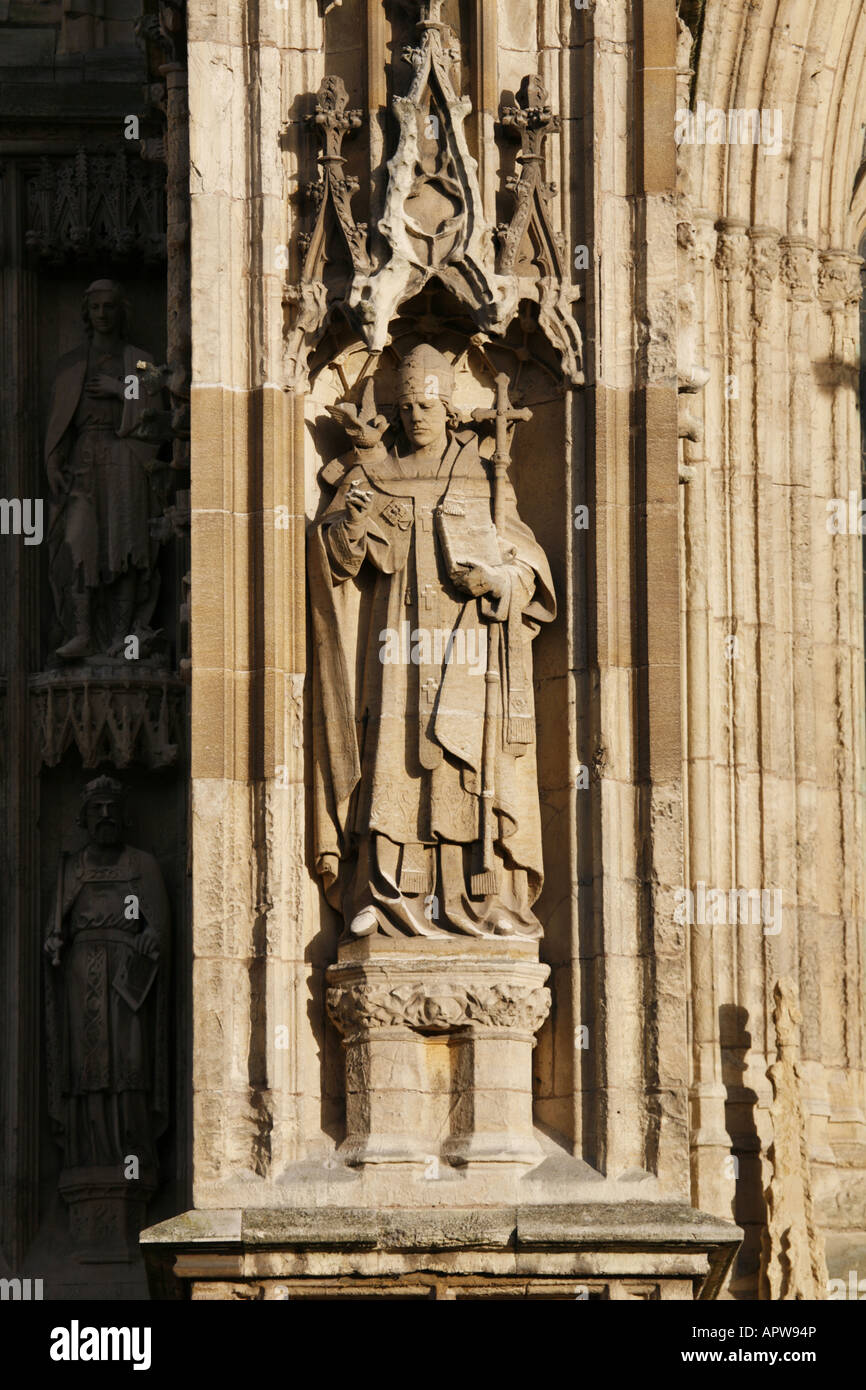 Statue von Papst Gregory das große an der Westwand des Beverley Minster Stockfoto