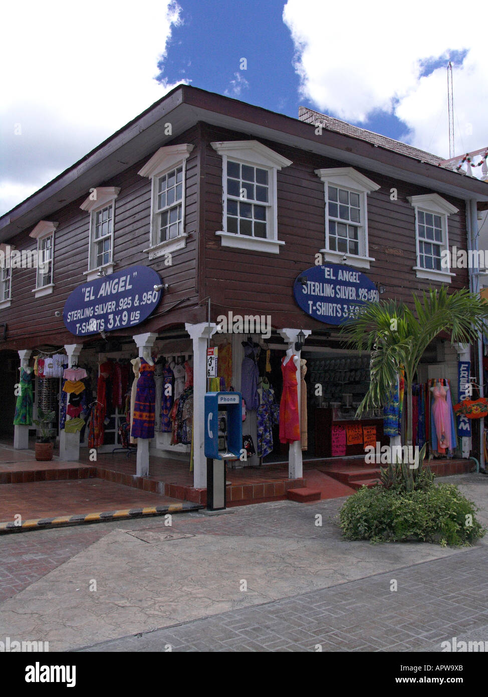 Hölzerne Schindeln Souvenirshop San Miguel de Cozumel Mexiko Stockfoto