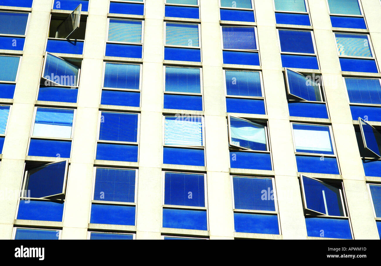 Blauen Fenstern Stockfoto