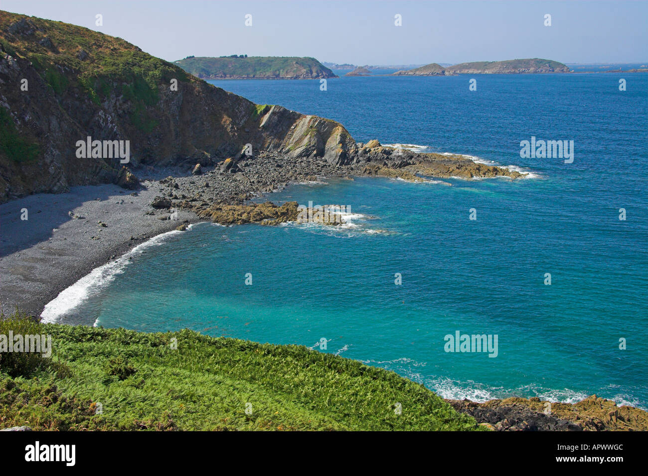 Blick vom Pointe de Minard in Richtung Pointe de Bilfot, in der Nähe von Plouézec, Côtes d ' Armor, Bretagne, Frankreich Stockfoto