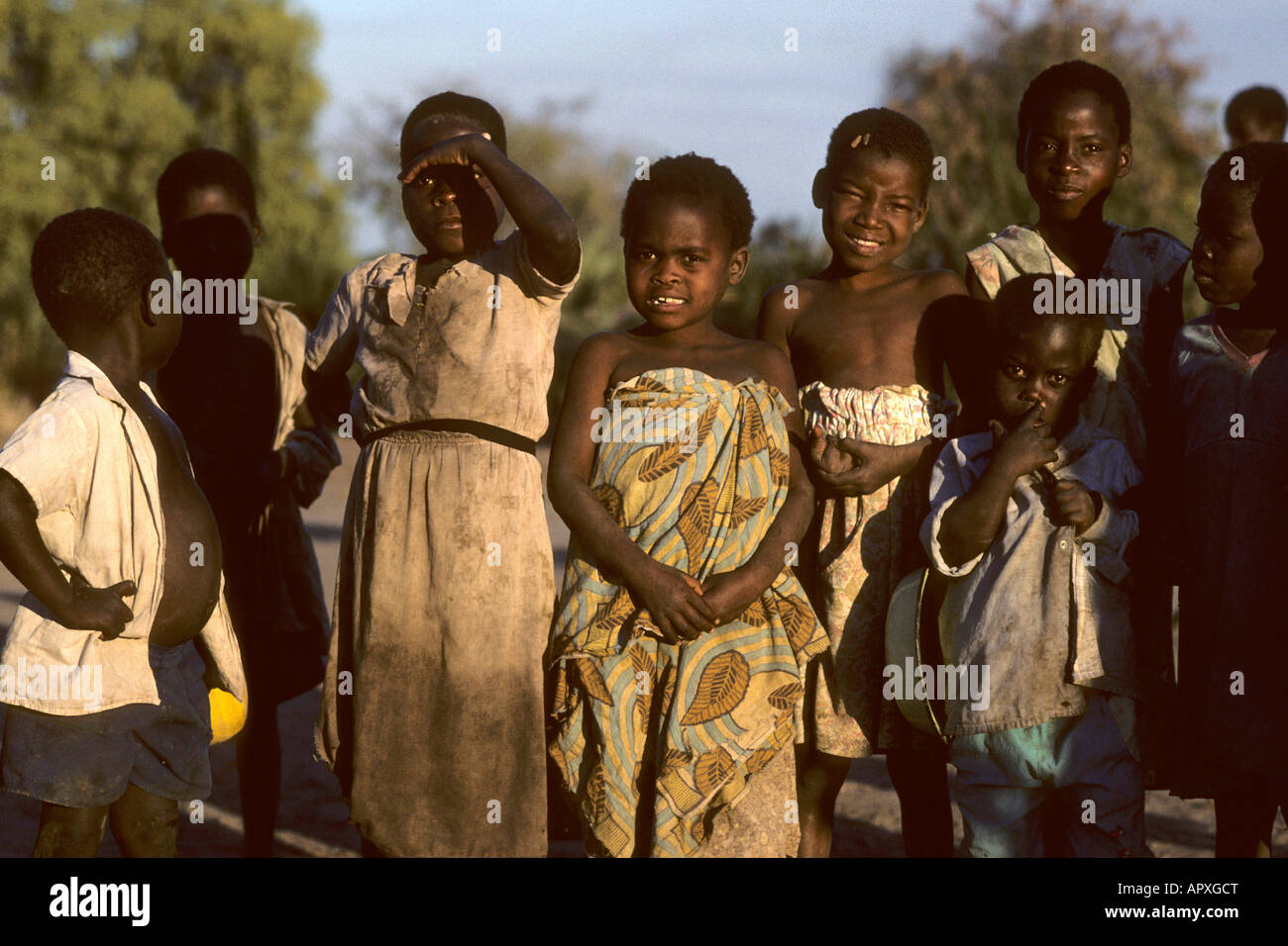 Gruppe von Kindern im südlichen Malawi Stockfoto