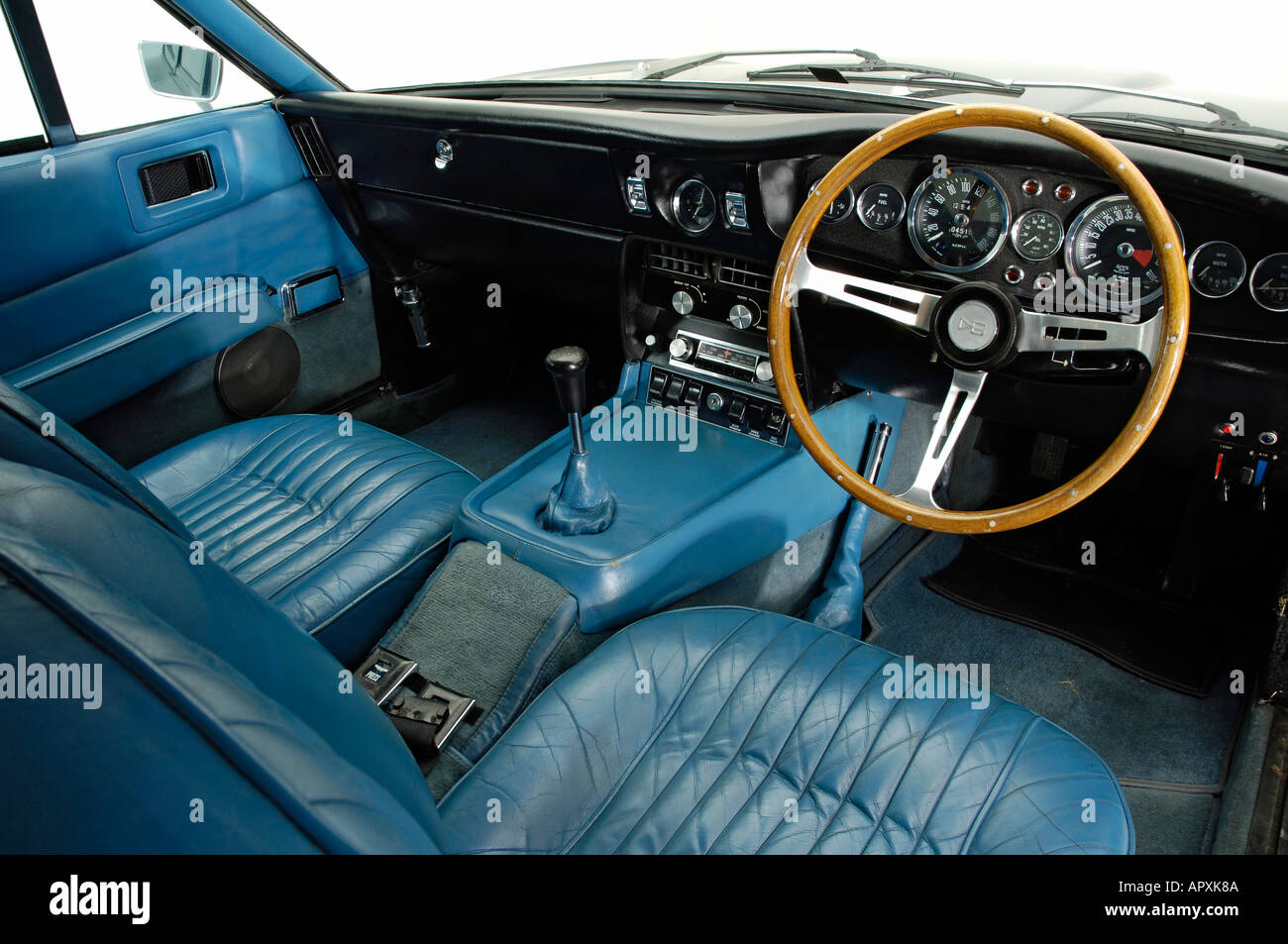 1970-Aston Martin DBS V8 Stockfotografie - Alamy
