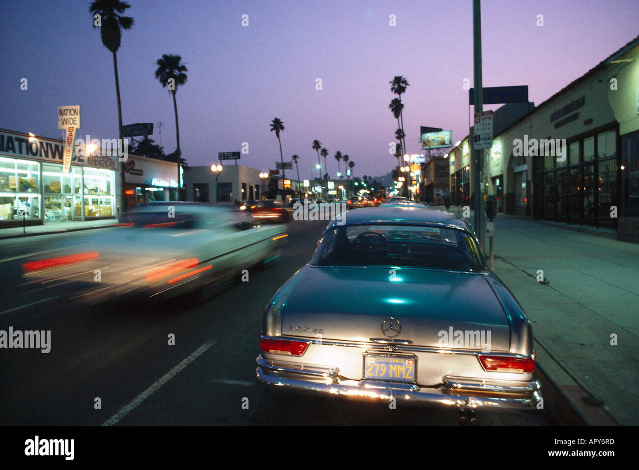 Sonnenuntergang Str, Sunset Blvd., Hollywood, Los Angeles, California, USA Stockfoto