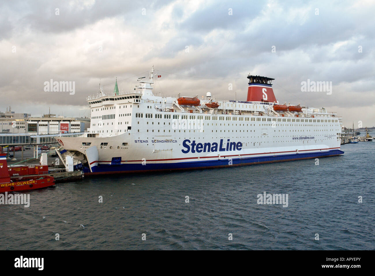 Stena Line Göteborg-Kiel Fähre Stena Scandinavica in Kiel Hafen in Deutschland Stockfoto