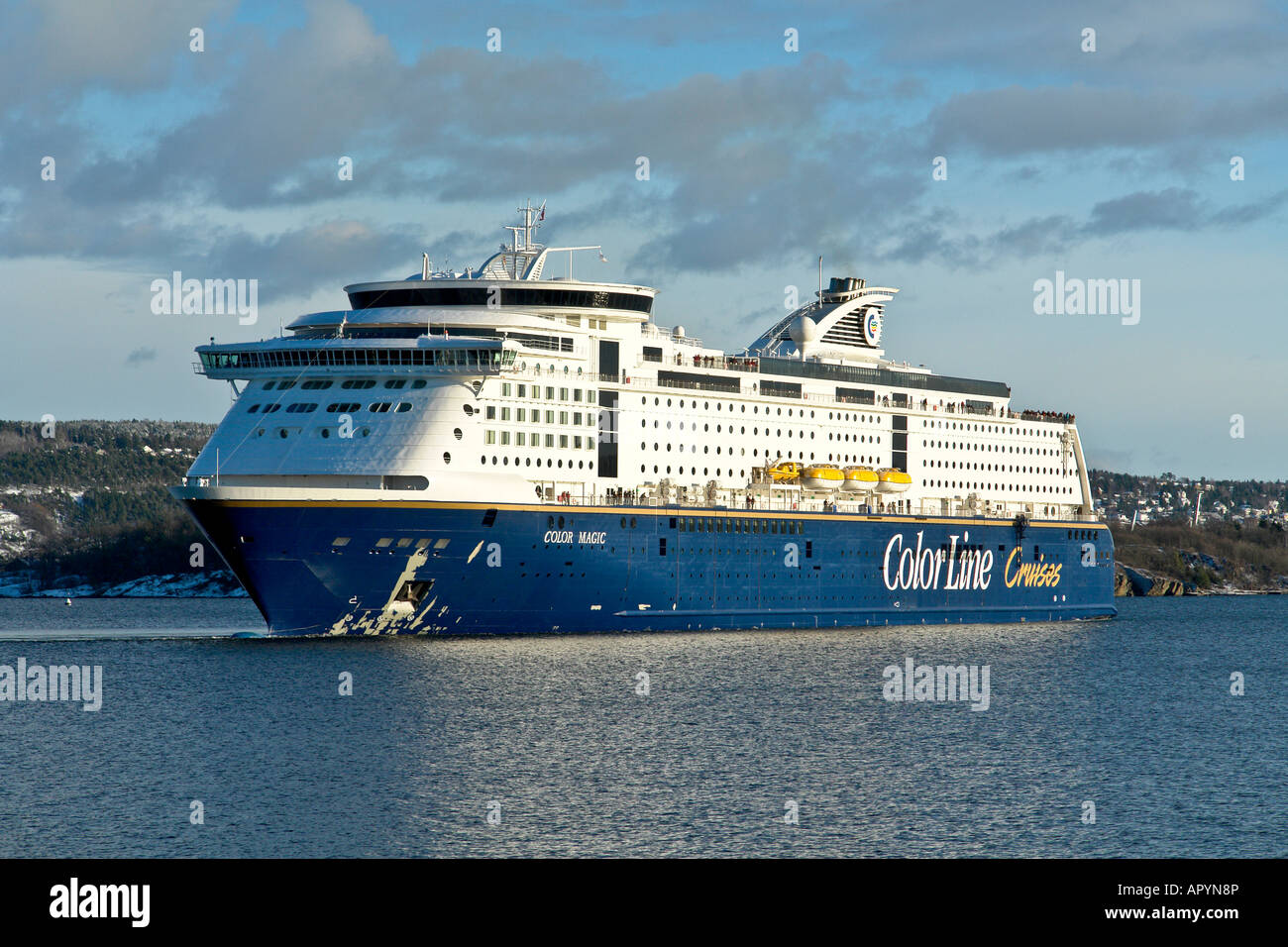 Neues Auto Color Line Fähre Color Magic verlassen Oslo Norwegen auf dem Weg nach Kiel in Deutschland Stockfoto