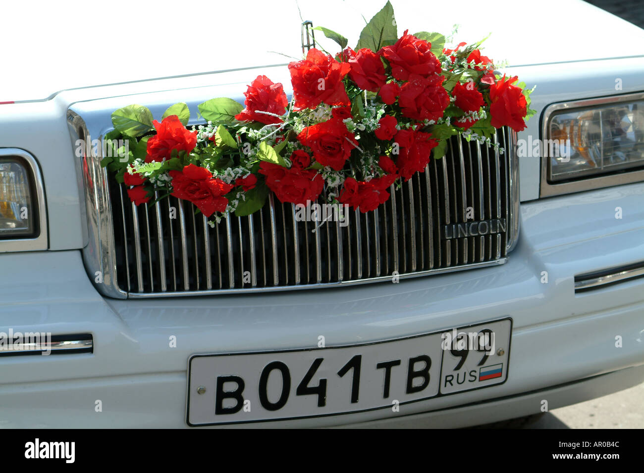 Moskau Russland Russische Föderation Lincoln Stretch-Limousine Hochzeitsauto Stockfoto