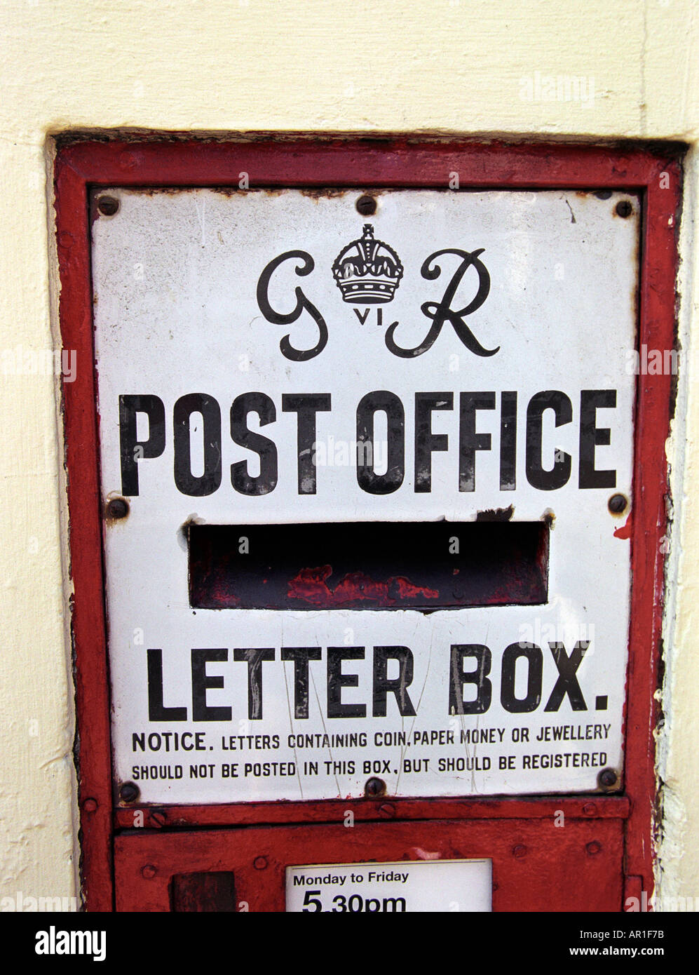 Einen alten Stil Postamt Briefkasten Stockfoto