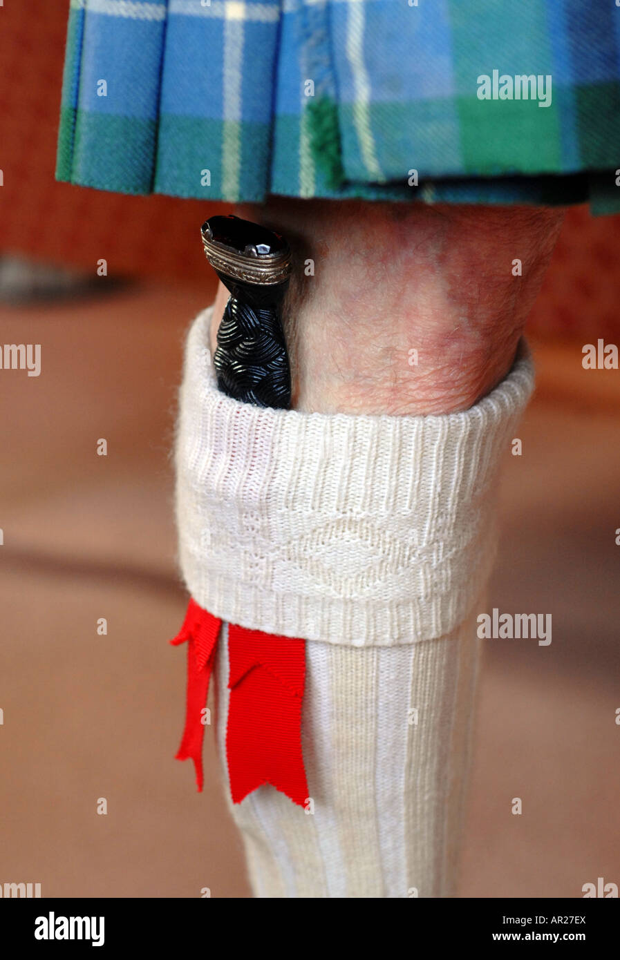Sgian Dubh, zeremoniellen Dolch getragen in Schottland Stockfoto