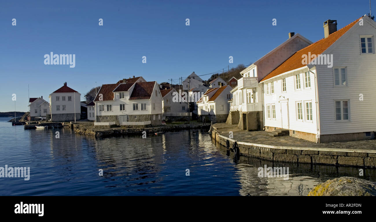 Traditionelle Häuser in den küstennahen Dorf Loshavn nahe der südlichsten Spitze von Norwegen, Norwegen, Vest-Agder Stockfoto