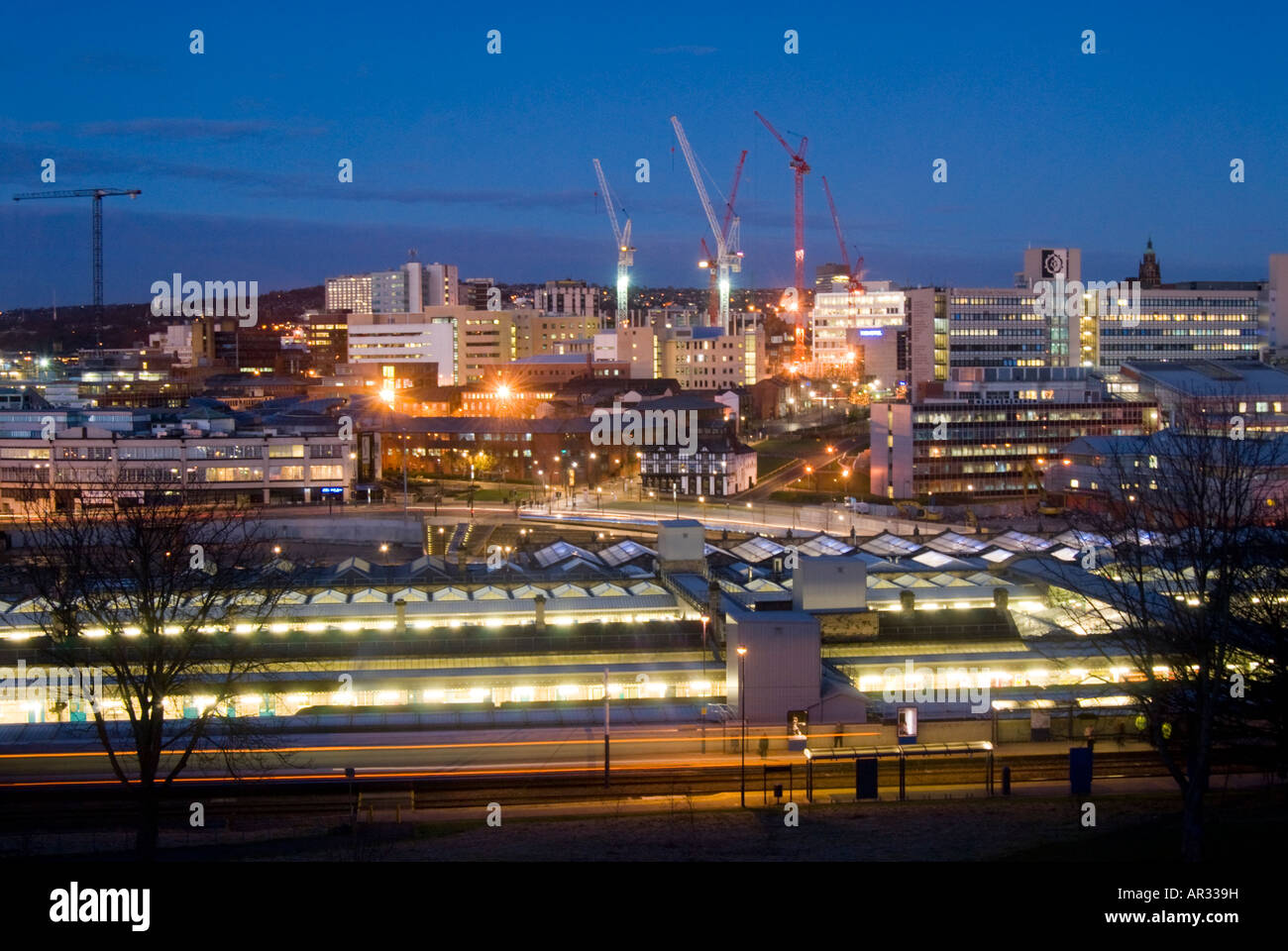 Sheffield Skyline bei Abenddämmerung UK Stockfoto