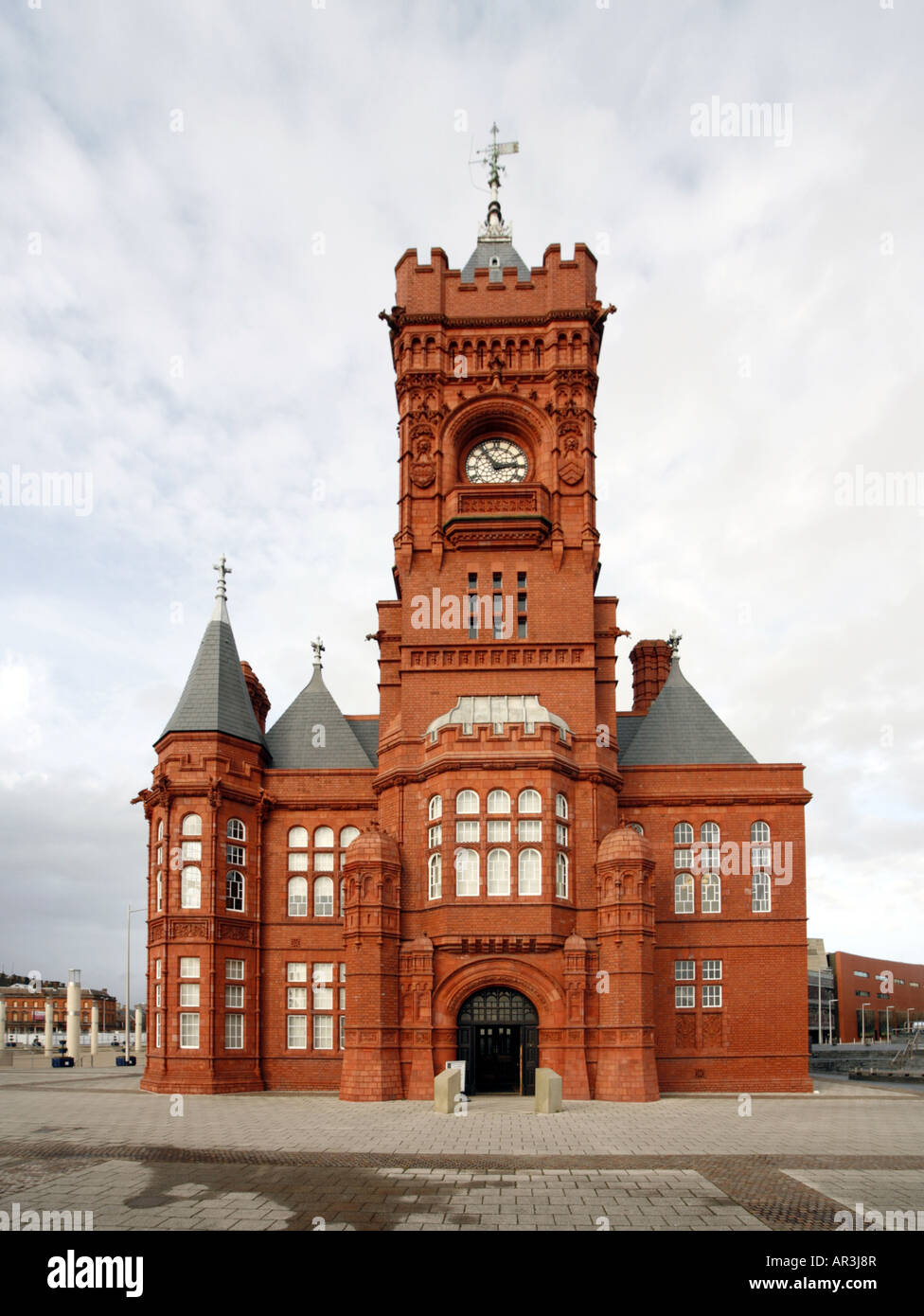 Pierhead Building im französisch-gotischen Renaissance-Stil, Cardiff Bay, entworfen vom englischen Architekten William Frame, erbaut 1897 Stockfoto