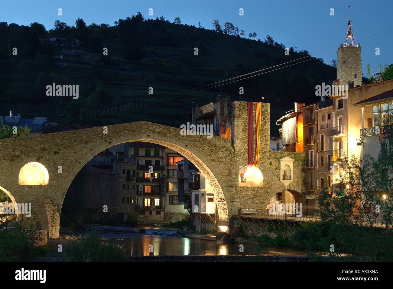 Pont Nou des 12. Jahrhunderts und Ter Fluss Camprodon Ripolles Girona Provinz Katalonien Spanien Stockfoto