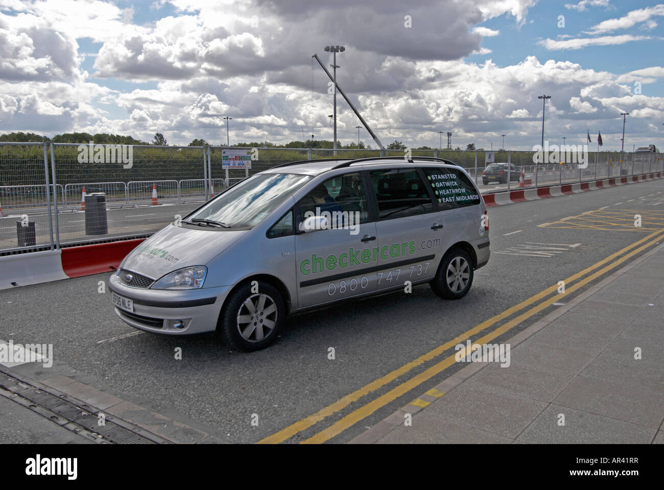 Stansted Airport vorbeifahren in einem "Taxi" Stockfoto