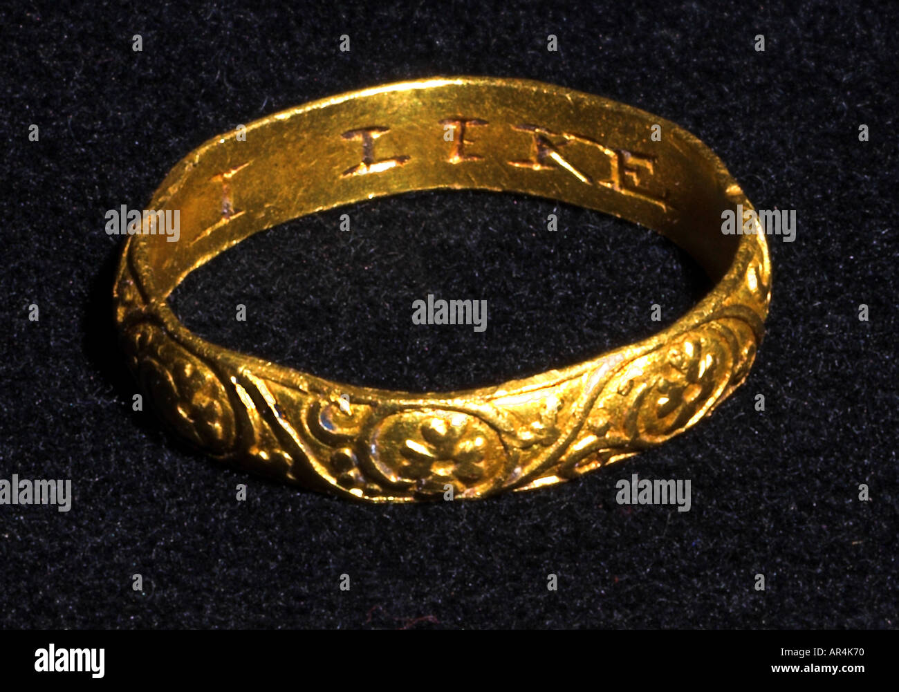 Gold Tudor Posy Ring. Geschichte. Archäologie. Stockfoto
