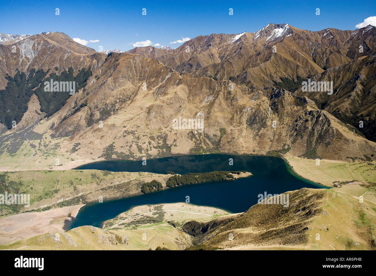 Moke Lake und Williamsons Sporn in der Nähe von Queenstown Neuseeland Südinsel Antenne Stockfoto