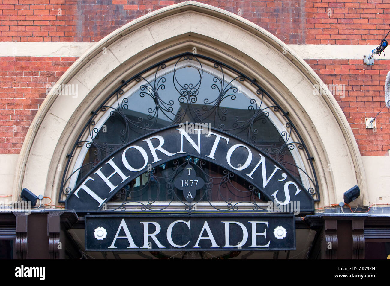 Ortseingangsschild Thornton es Arcade in Leeds Großbritannien 12. Dezember 2007 Stockfoto