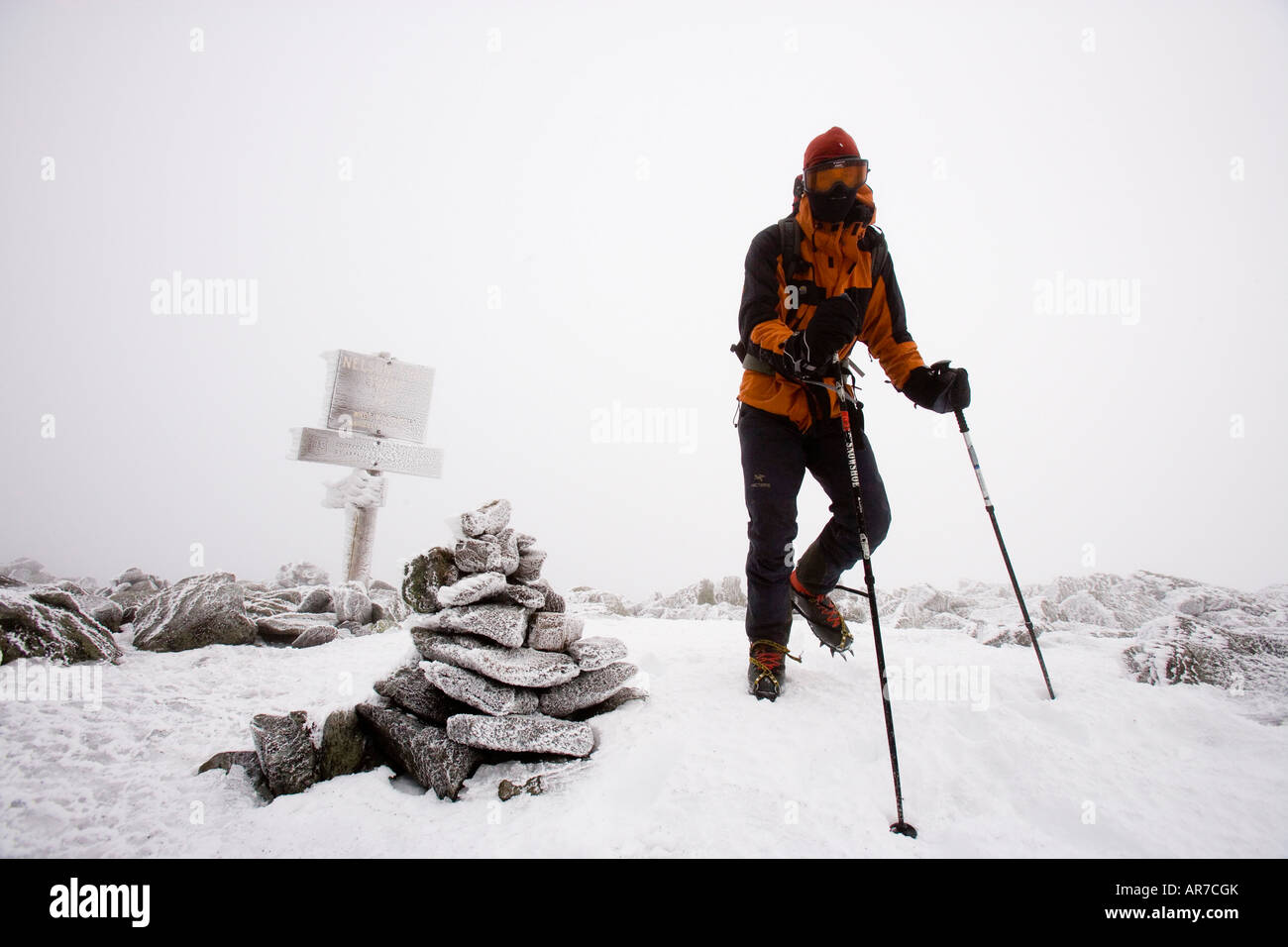 Winterwandern Sie auf Mount Washington in New Hampshire White Mountains Stockfoto
