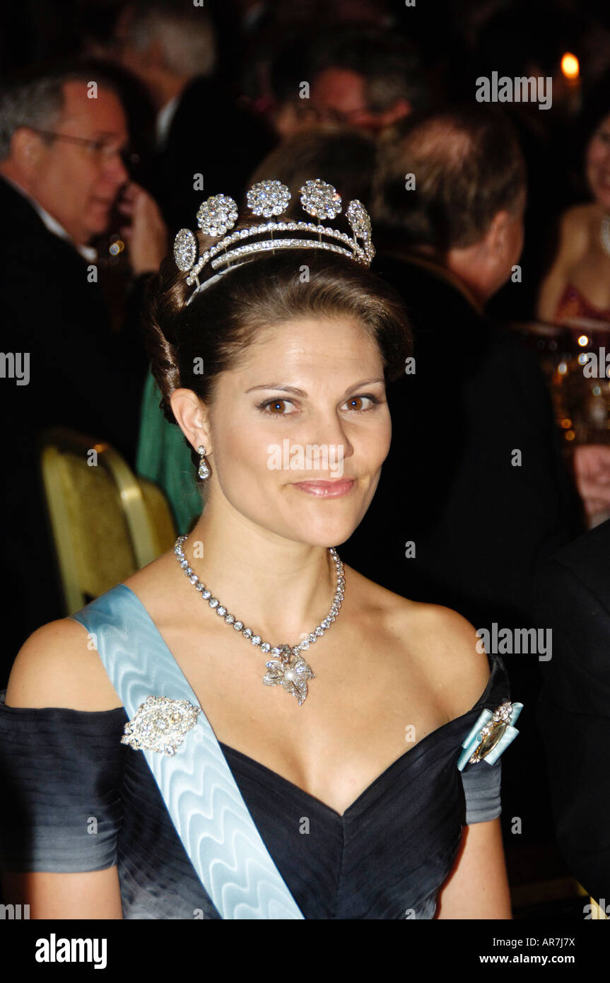 Schwedische Kronprinzessin Victoria am Gala-Dinner zu Ehren der Nobelpreisträger im blauen Saal im Rathaus von Stockholm Stockfoto