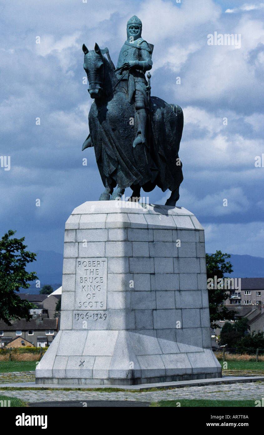 Die Statue von Robert the Bruce am Denkmal Bruce bei Bannockburn erinnert dies an seinem 1314-Sieg über die Engländer Stockfoto