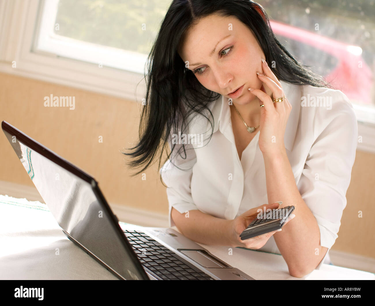 Frau, Arbeit, Finanzen Stockfoto