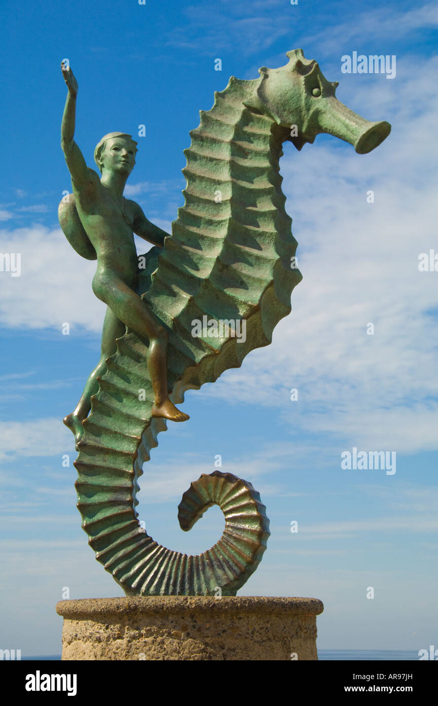 Mexiko Jalisco Puerto Vallarta Seaside Skulpturen und Kunstwerke an der Uferpromenade Malecon Banderas Bay Pazifischen Ozean Stockfoto