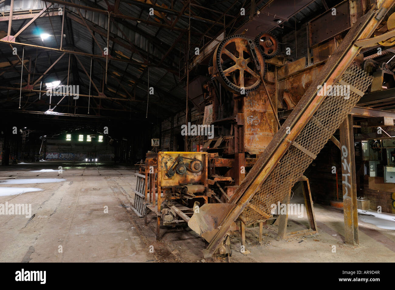 Brickmaking Maschine in der verlassenen Don Valley Brickworks Pflanzen Toronto Stockfoto