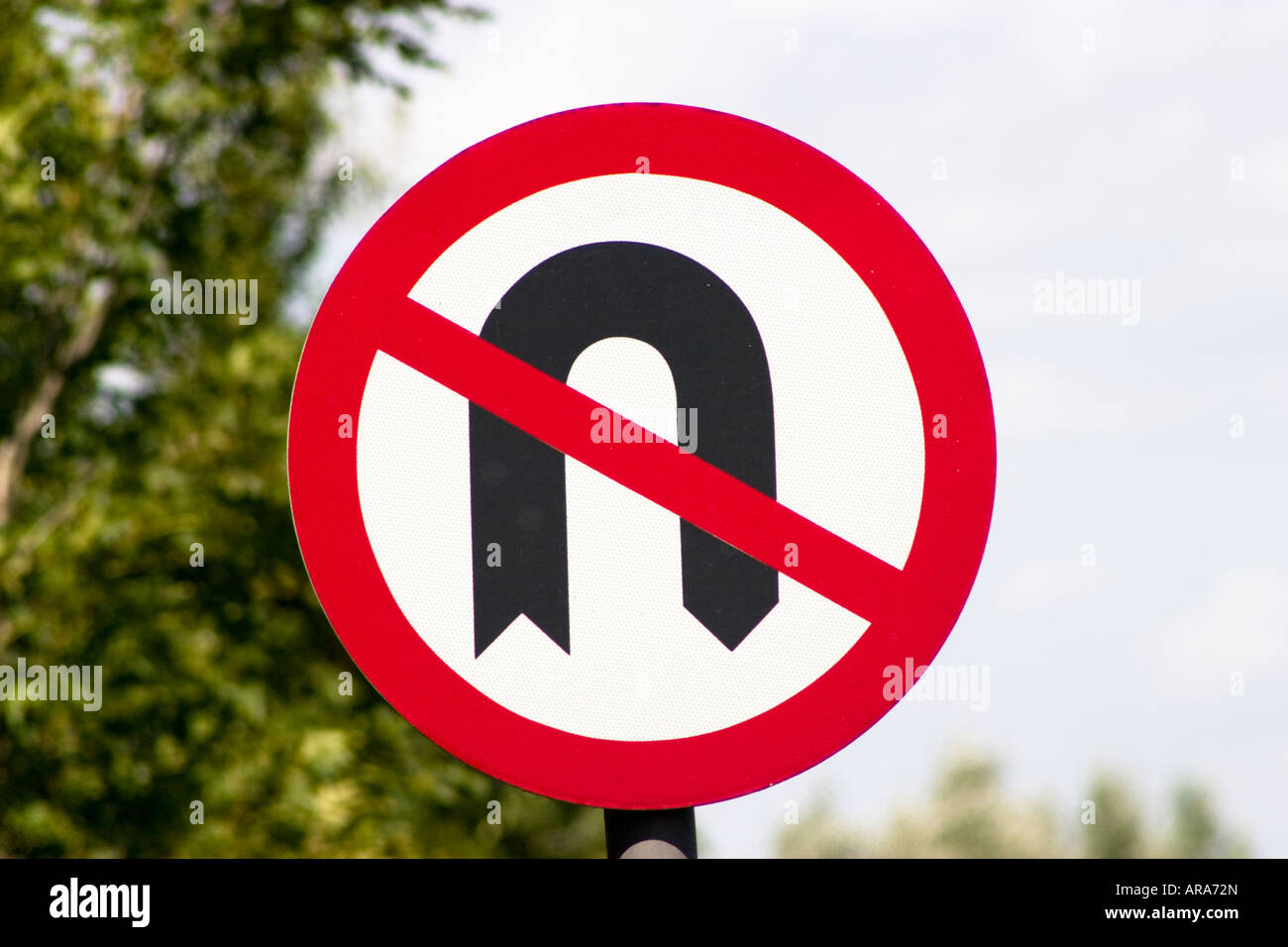 Ohne U dreht Straßenschild Stockfoto