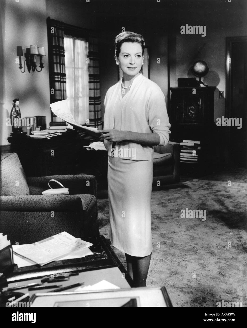 Kerr, Deborah, 30.9.1921 - 16.10.2007, britische Schauspielerin, halbe Länge, Stockfoto