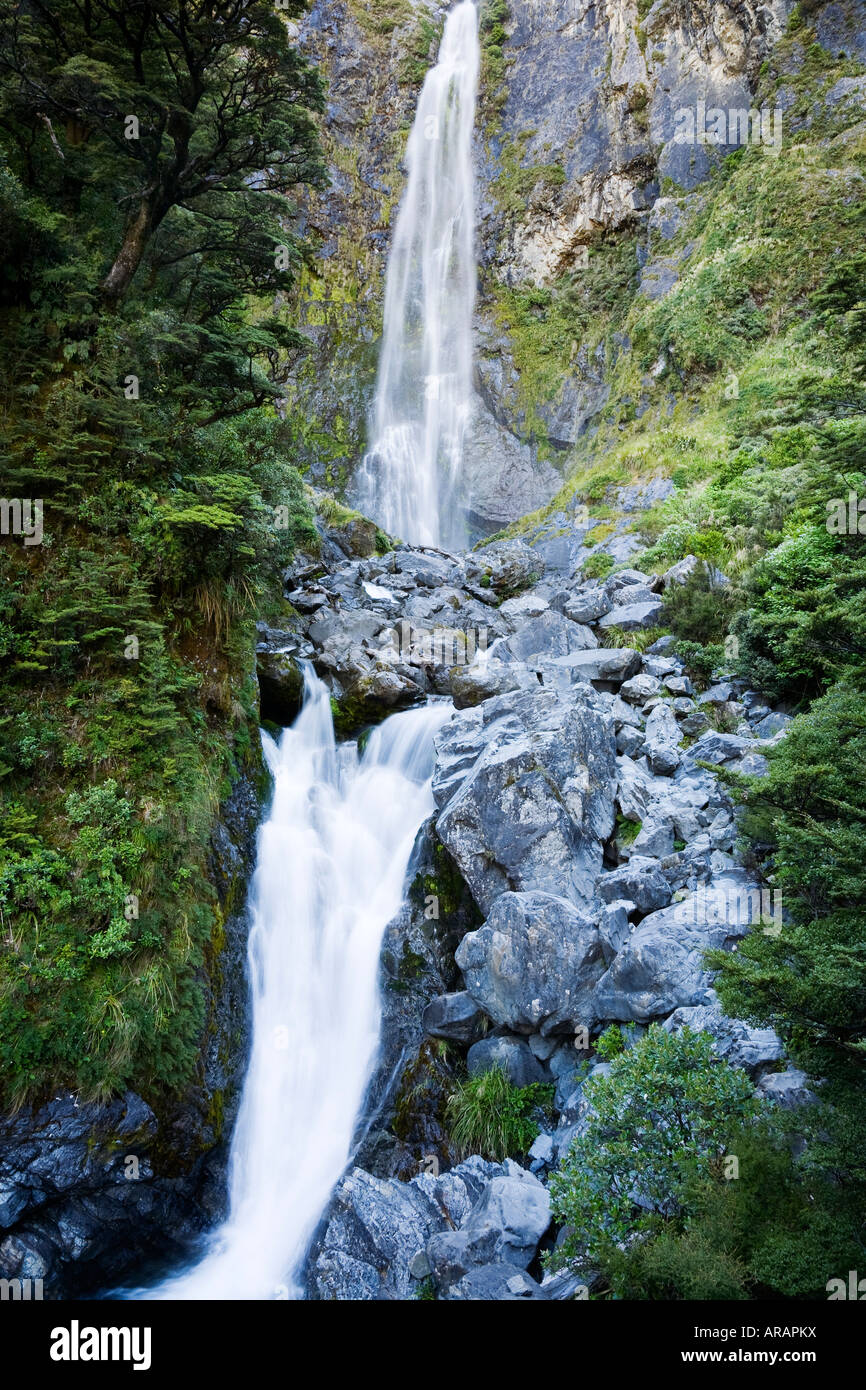 Die Devils Punchbowl Falls in Arthurs Pass auf der Südinsel von Neuseeland Stockfoto