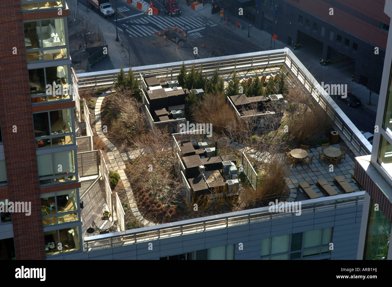 Öffentliche Dachterrasse des The Verdesian eine grüne Gebäude in Battery Park City in New York City Stockfoto