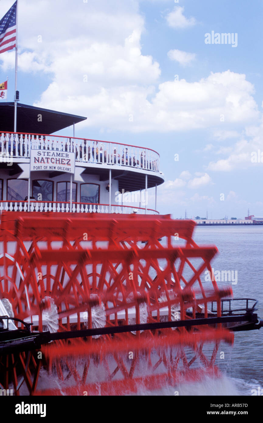 USA Louisiana New Orleans der Dampfer Natchez am Flussufer Stockfoto