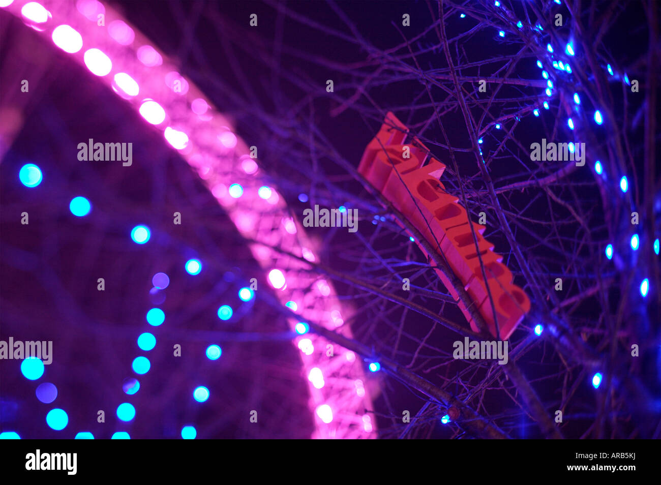 Das London Eye bei Nacht Stockfoto