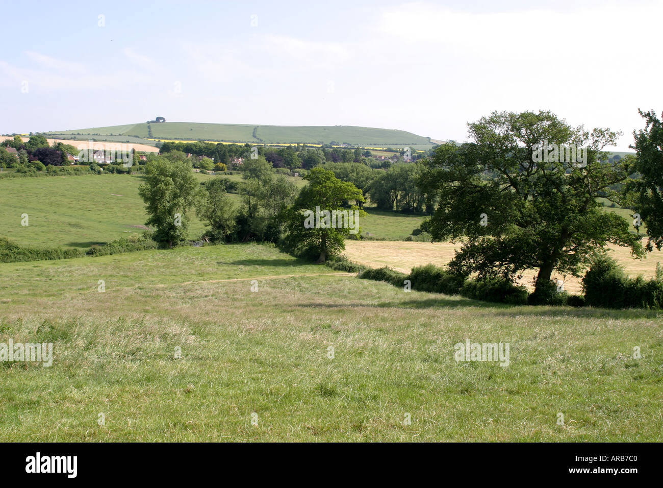 Blick vom Wanborough in Richtung Liddington Hügel in der Nähe von Swindon Wiltshire Stockfoto