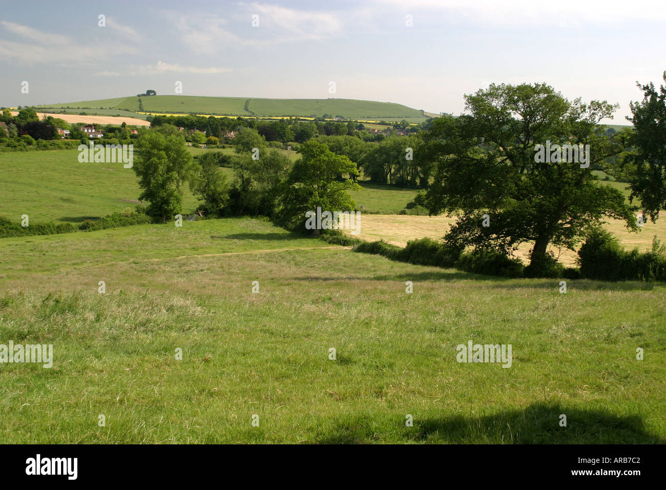 Blick vom Wanborough in Richtung Liddington Hügel in der Nähe von Swindon Wiltshire Stockfoto