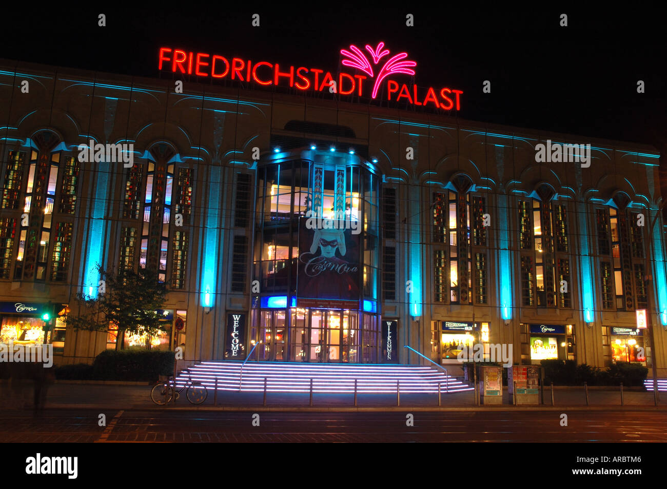 Revuetheater Friedrichstadtpalast Berlin Stockfoto