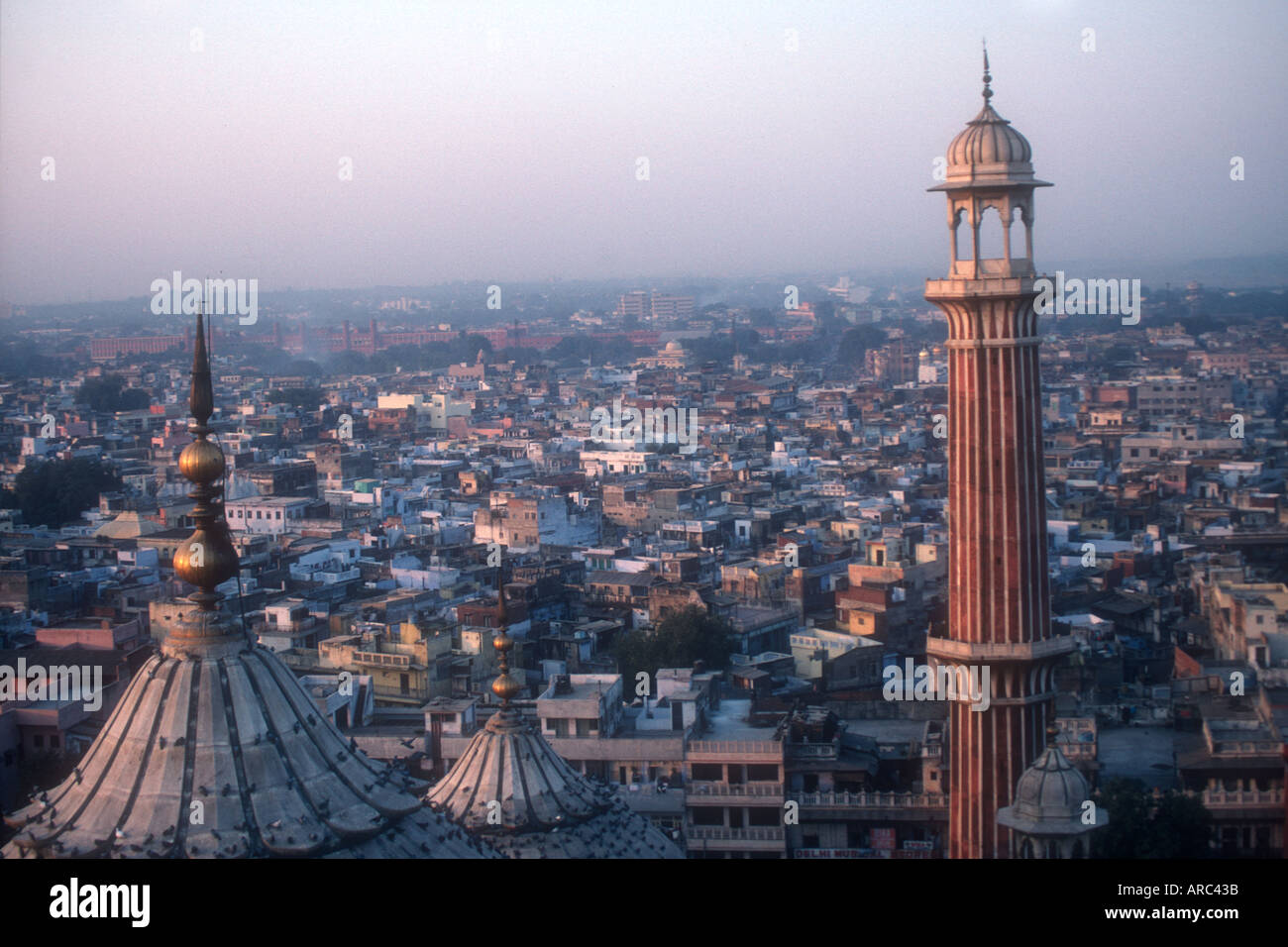 Die Aussicht vom Jami Masjid in Old Delhi über nach New Delhi Indien Stockfoto