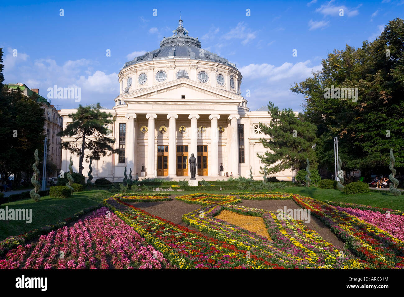 Piata George Enescu, rumänischer Athenaeum Konzertsaal, Bukarest, Rumänien, Europa Stockfoto