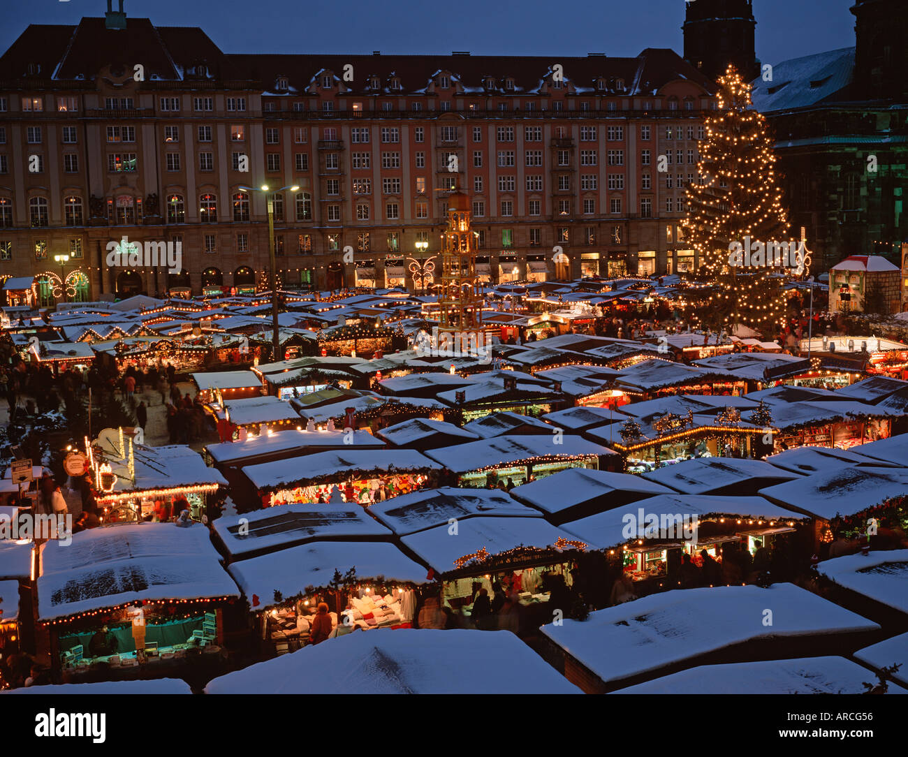 Dresden-Blick auf die Welt berühmte Stietzelmarkt Dresden-Weihnachten Markt Stockfoto