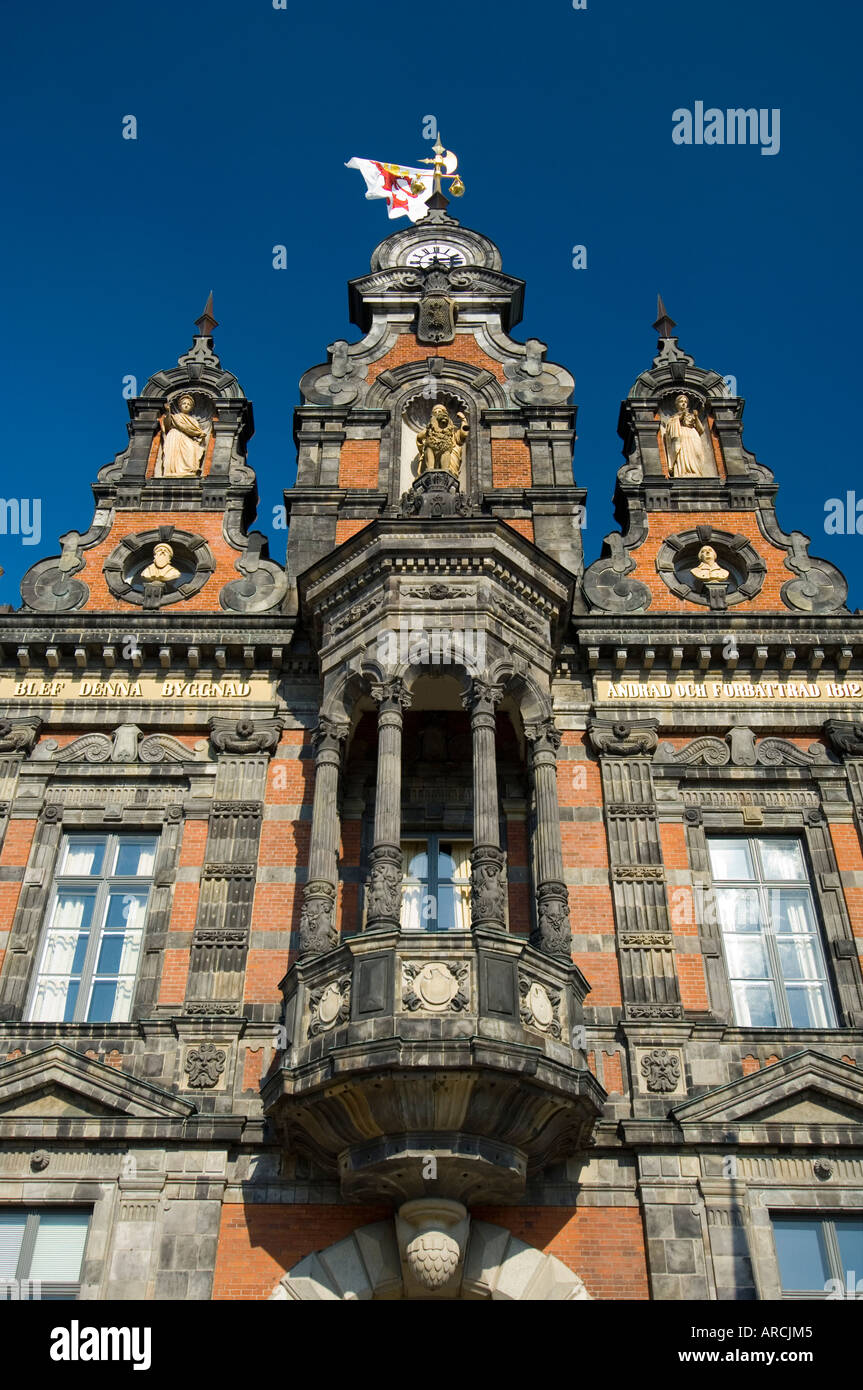 Detail der reich verzierten Fassade des Rathauses in Malmö, Schweden, das steht auf dem großen Platz Stortorget Stockfoto