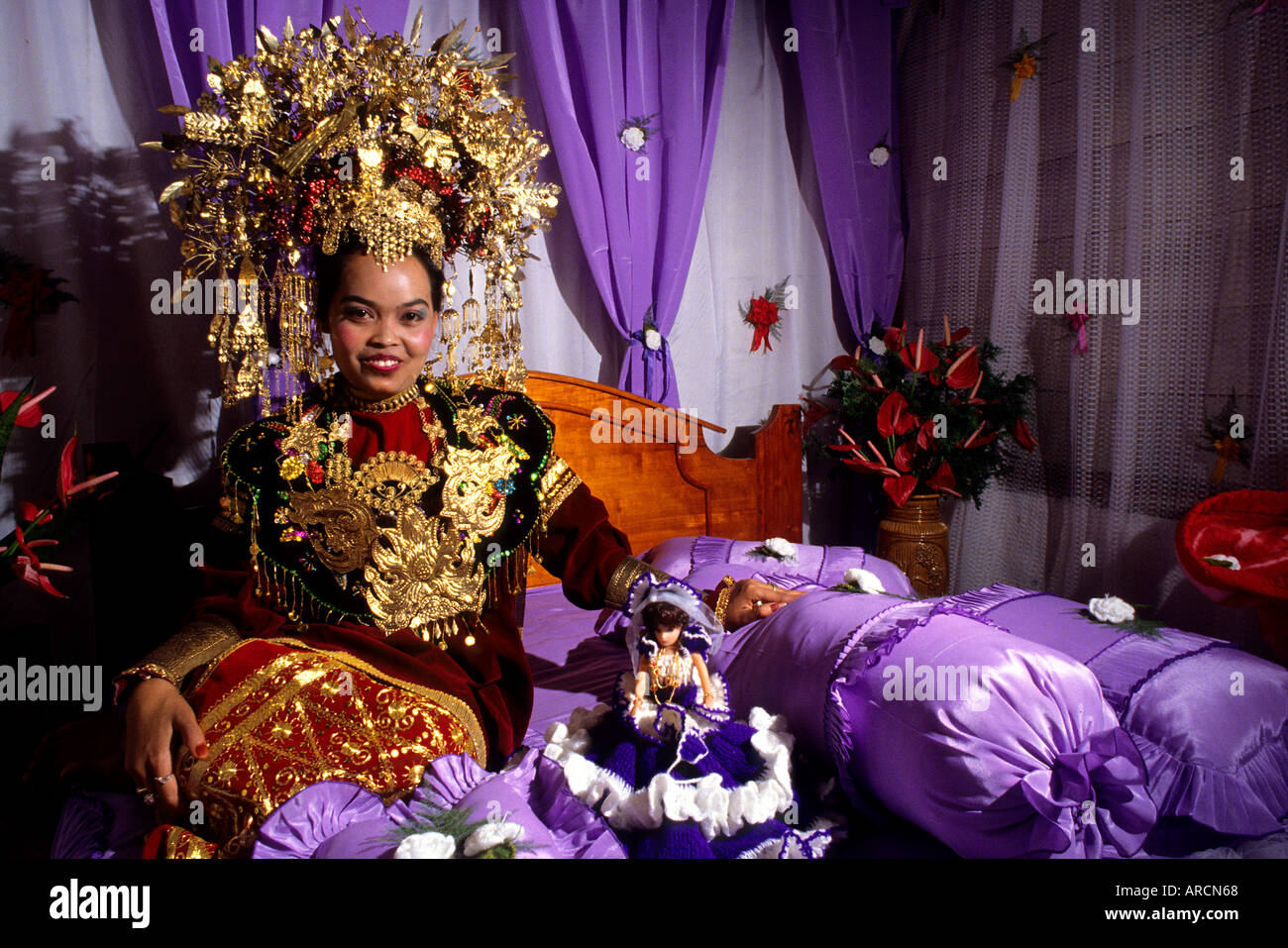 Indonesien Sumatra Minangkabau Leute Frau Mann Hochzeit Mariage Matriarchat Stockfoto