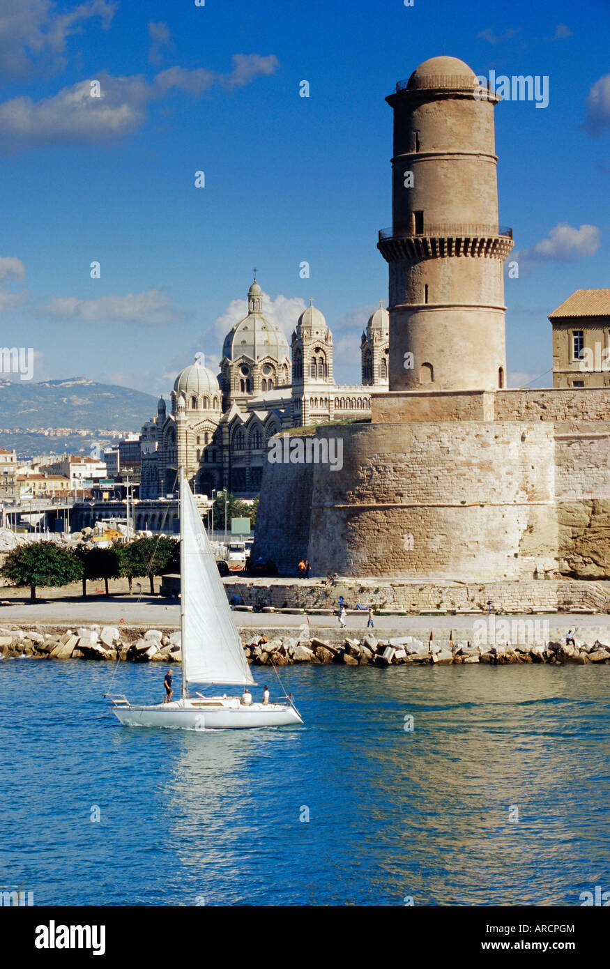 Vieux Port, Fort St. Jean, Marseille, Provence, Frankreich, Europa Stockfoto