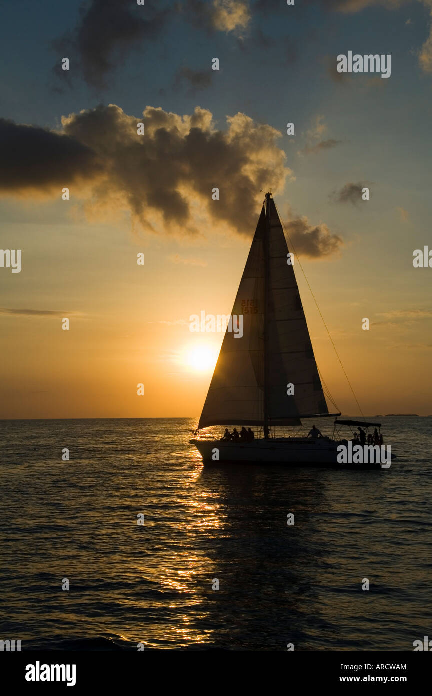 Segelboote bei Sonnenuntergang, Key West, Florida, Vereinigte Staaten von Amerika, Nordamerika Stockfoto