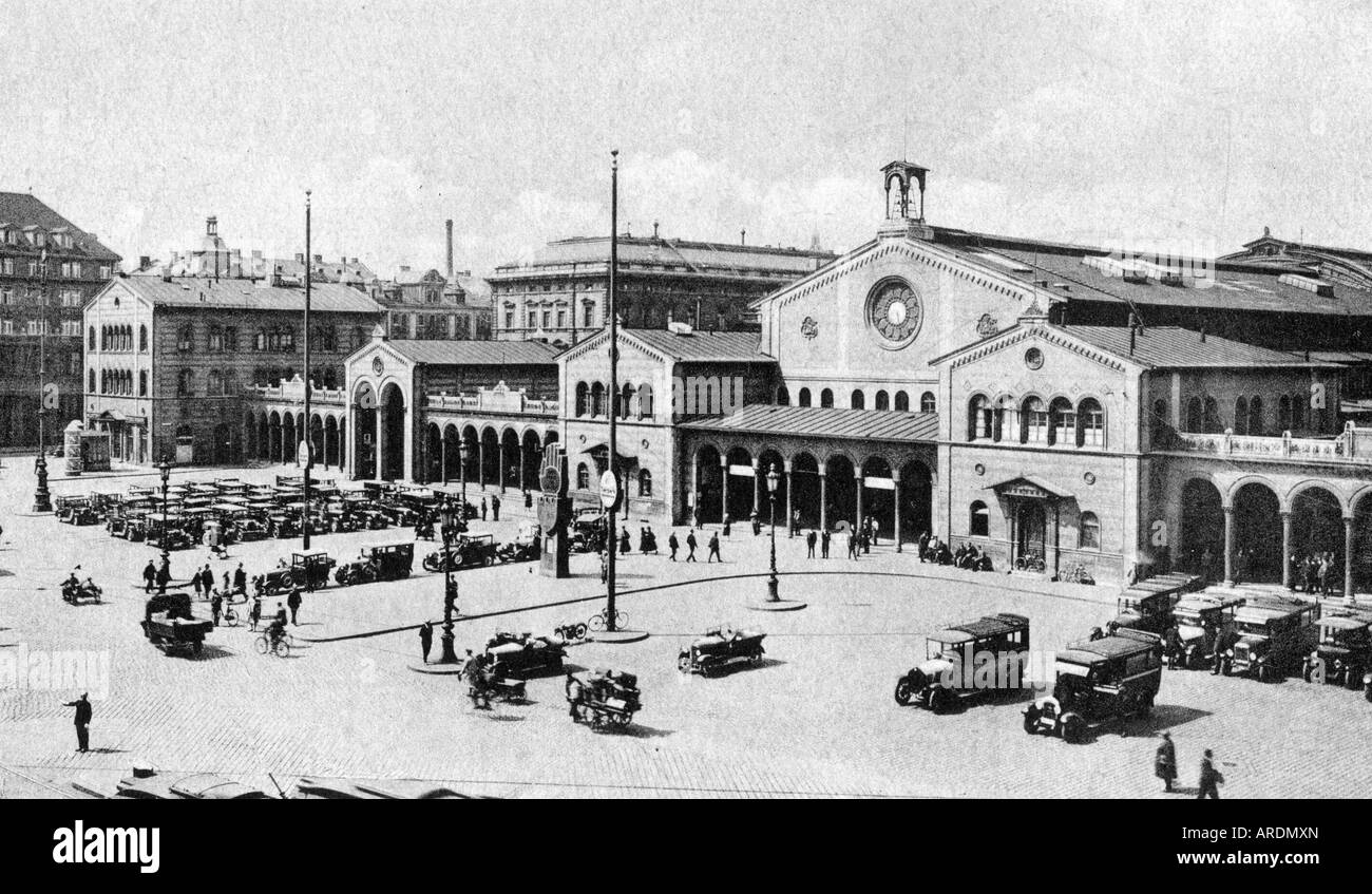 Geografie/Reisen, Deutschland, München, Transport/Transport, Eisenbahn, Hauptbahnhof, Außenansicht, 1920er Jahre, Stockfoto