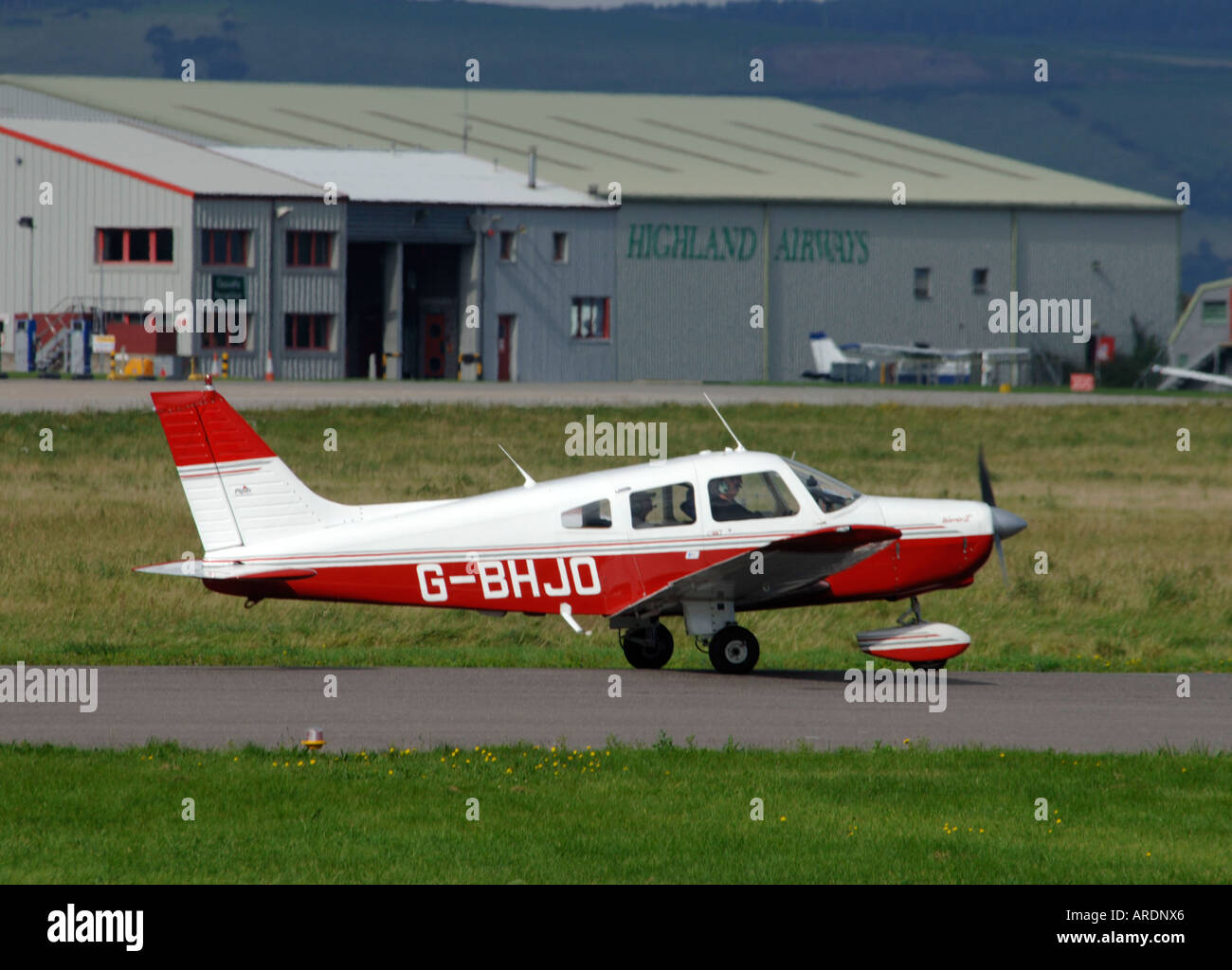 PA-28-161 Warrior 2 Dienstprogramm Zivilflugzeug südamerikanischen gebaut.  XAV 3580-347 Stockfoto