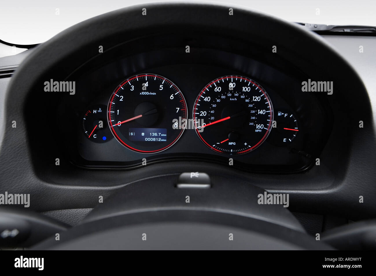 Subaru Legacy: Tachometer Subaru Legacy: Tachometer